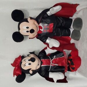 DISNEY Mickey And Minnie Mouse Halloween Vampire Plush Set